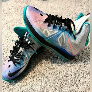 Lebron X Sneakers Men’s Size 9.5